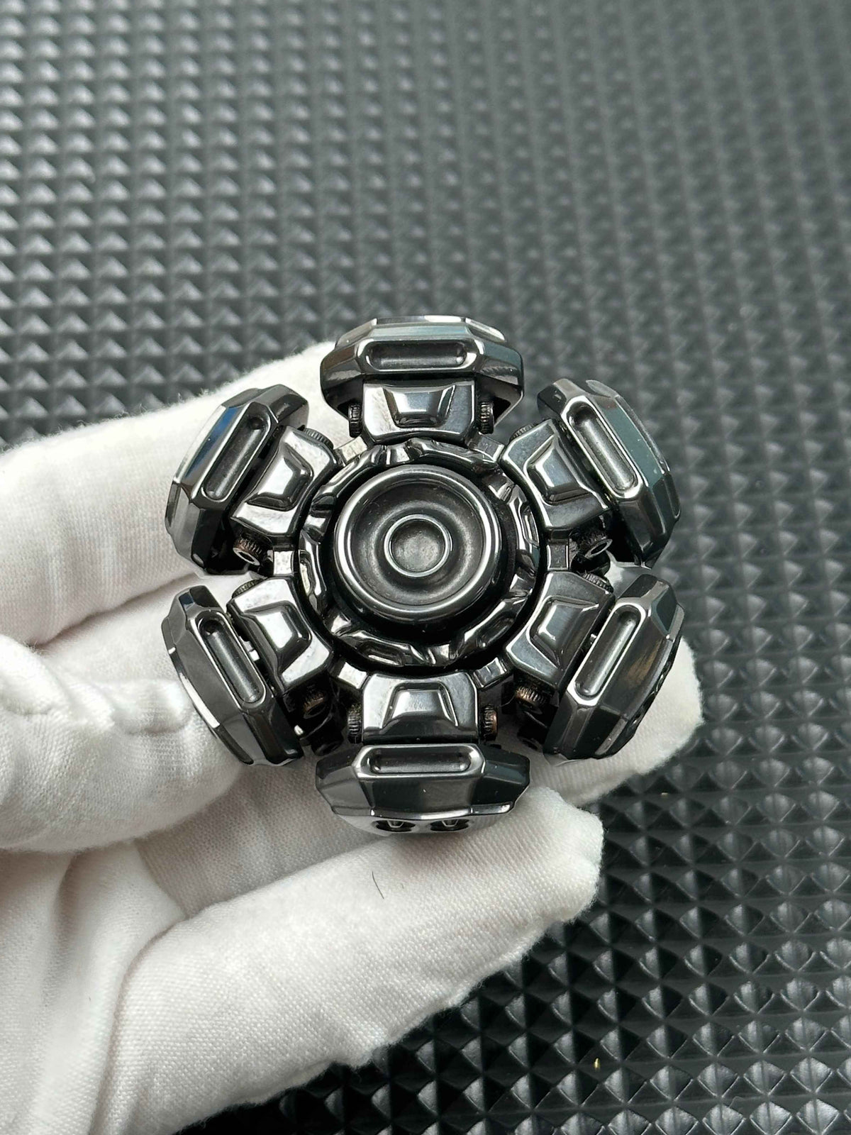 Ancient Iron Shell Opening Zirconium