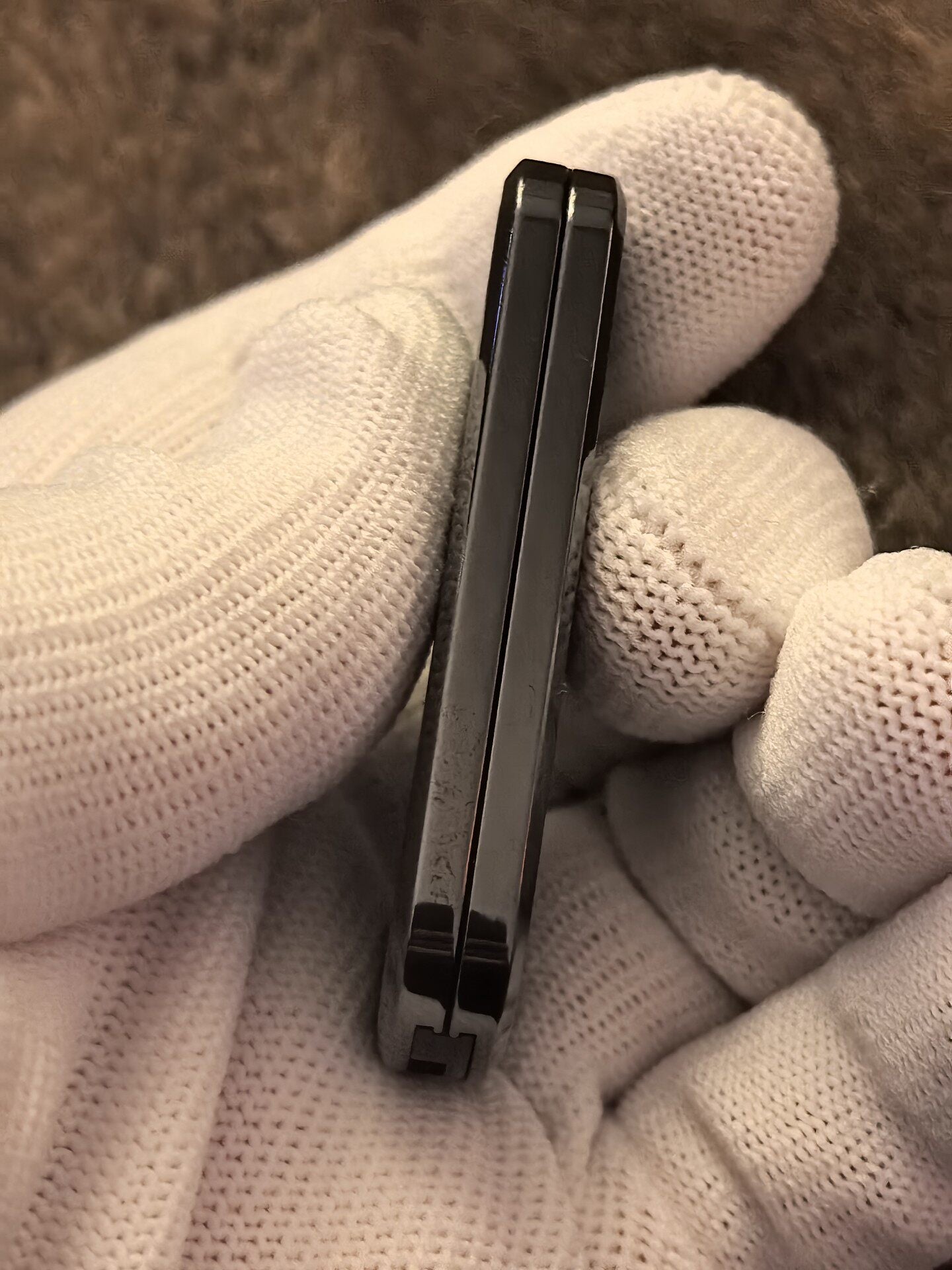 Ji Li Zirconium