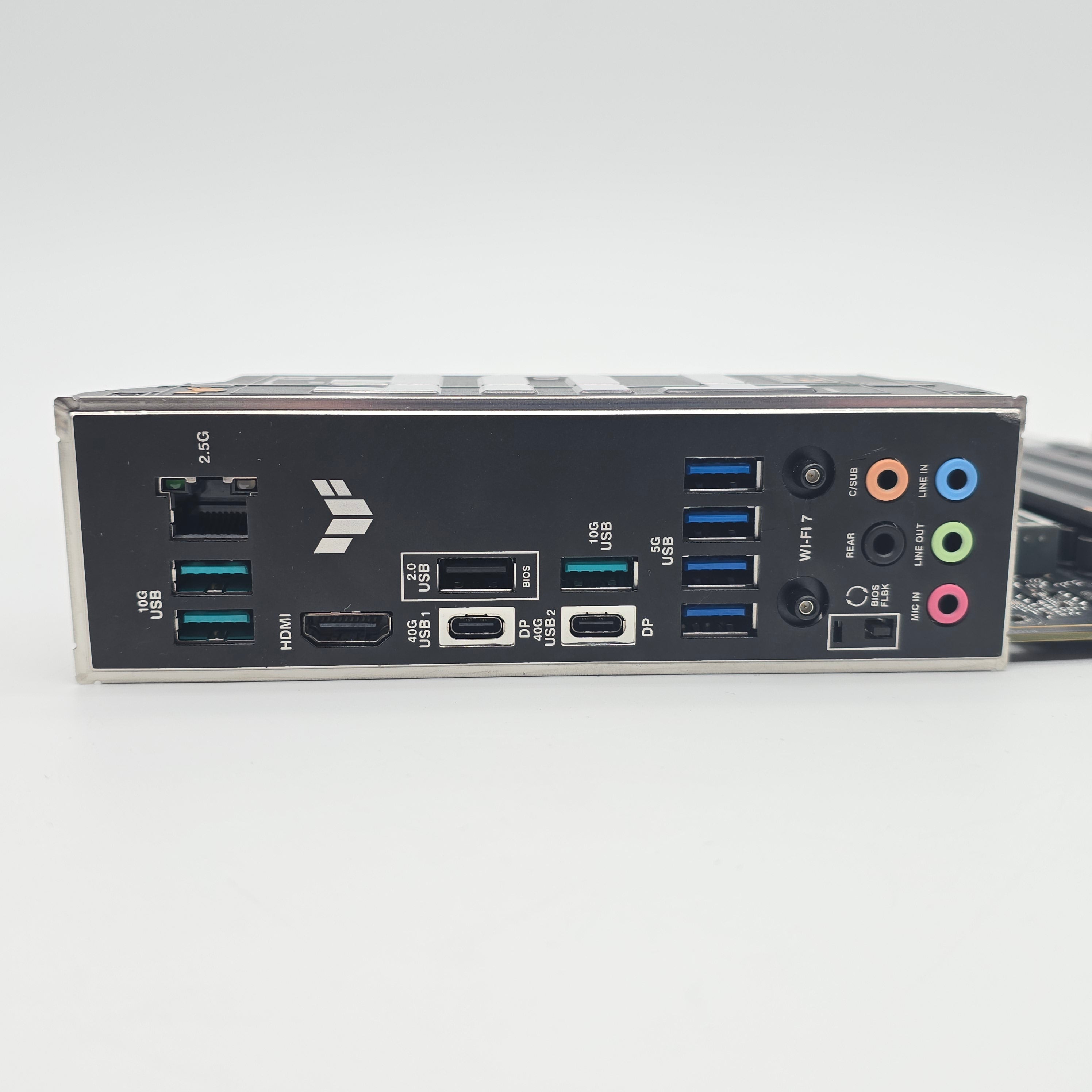 ASUS TUF Gaming X870-Plus WiFi Gaming Motherboard + AMD Ryzen 7 9700X Processor CPU Combo