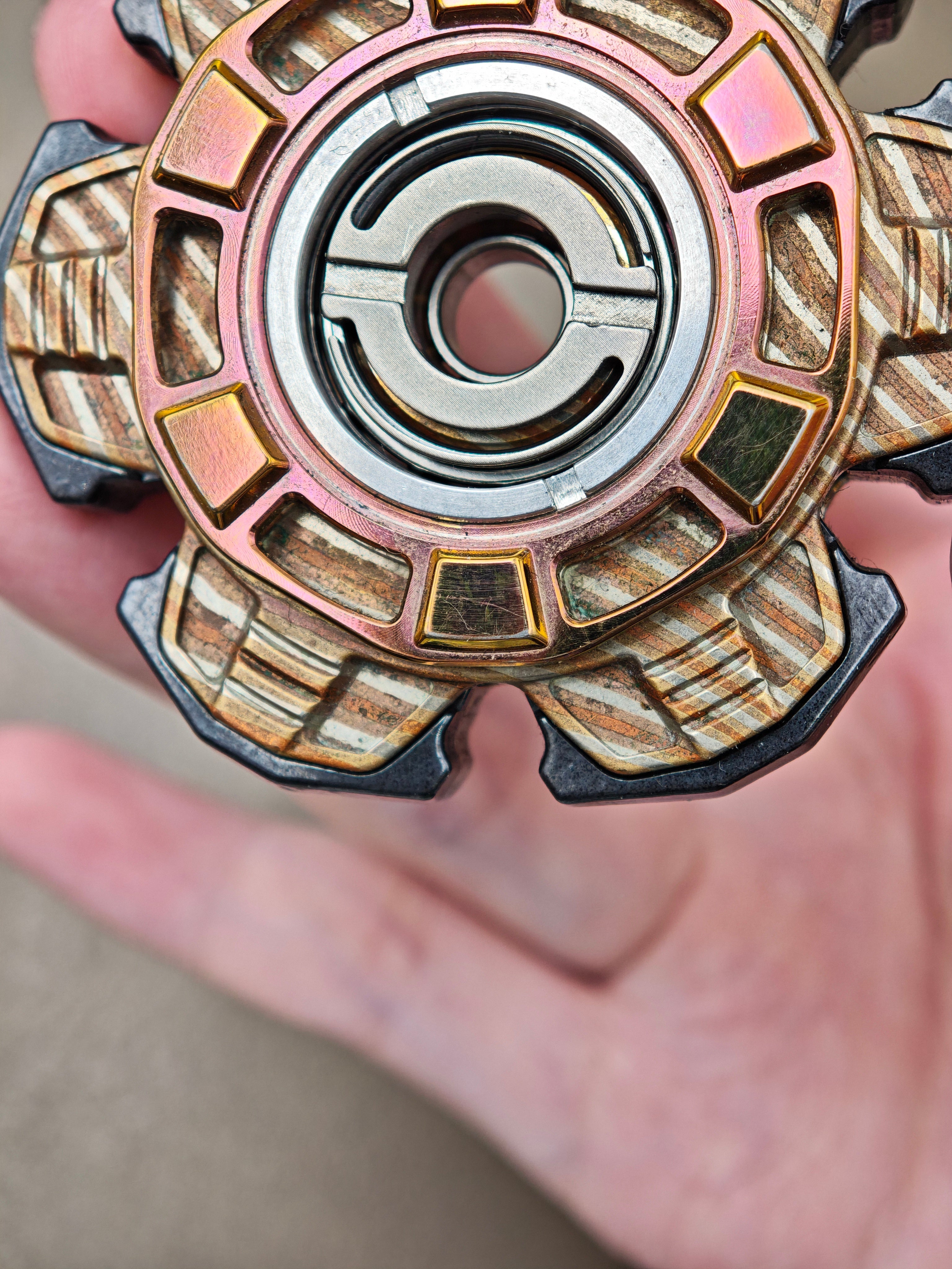 Triple Leaf Ignition Shell Opening Mokume
