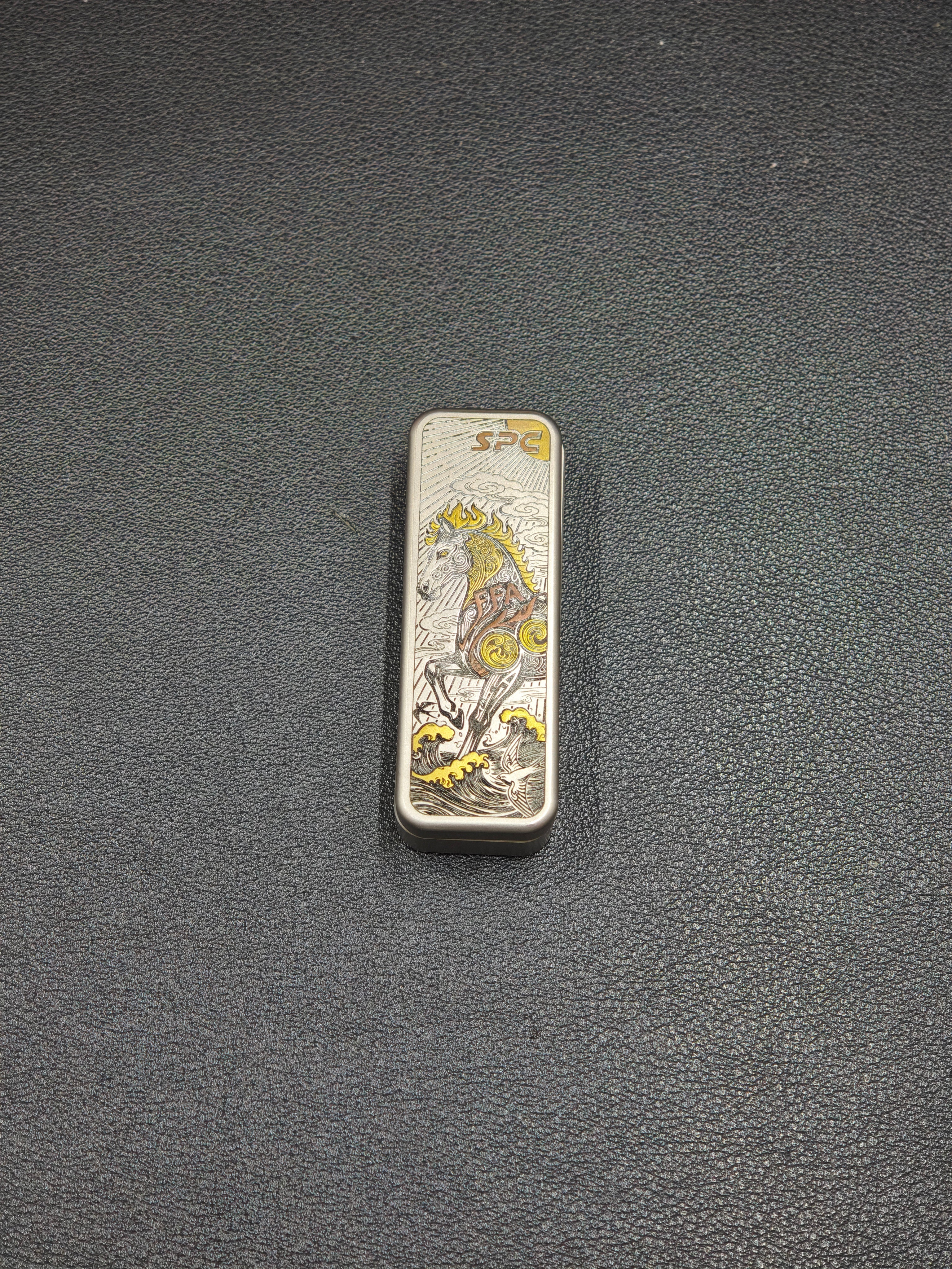 Chewing Gum 2.0 Titanium Limited Edition