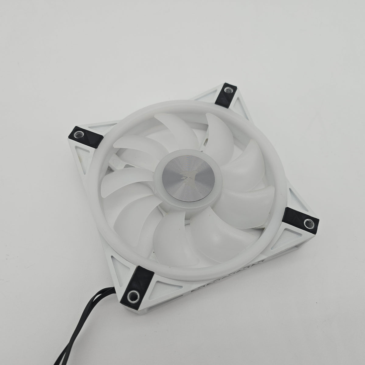 Corsair QL120 White RGB Fan, Corsair iCUE, 120mm RGB PWM Fan, Single Fan