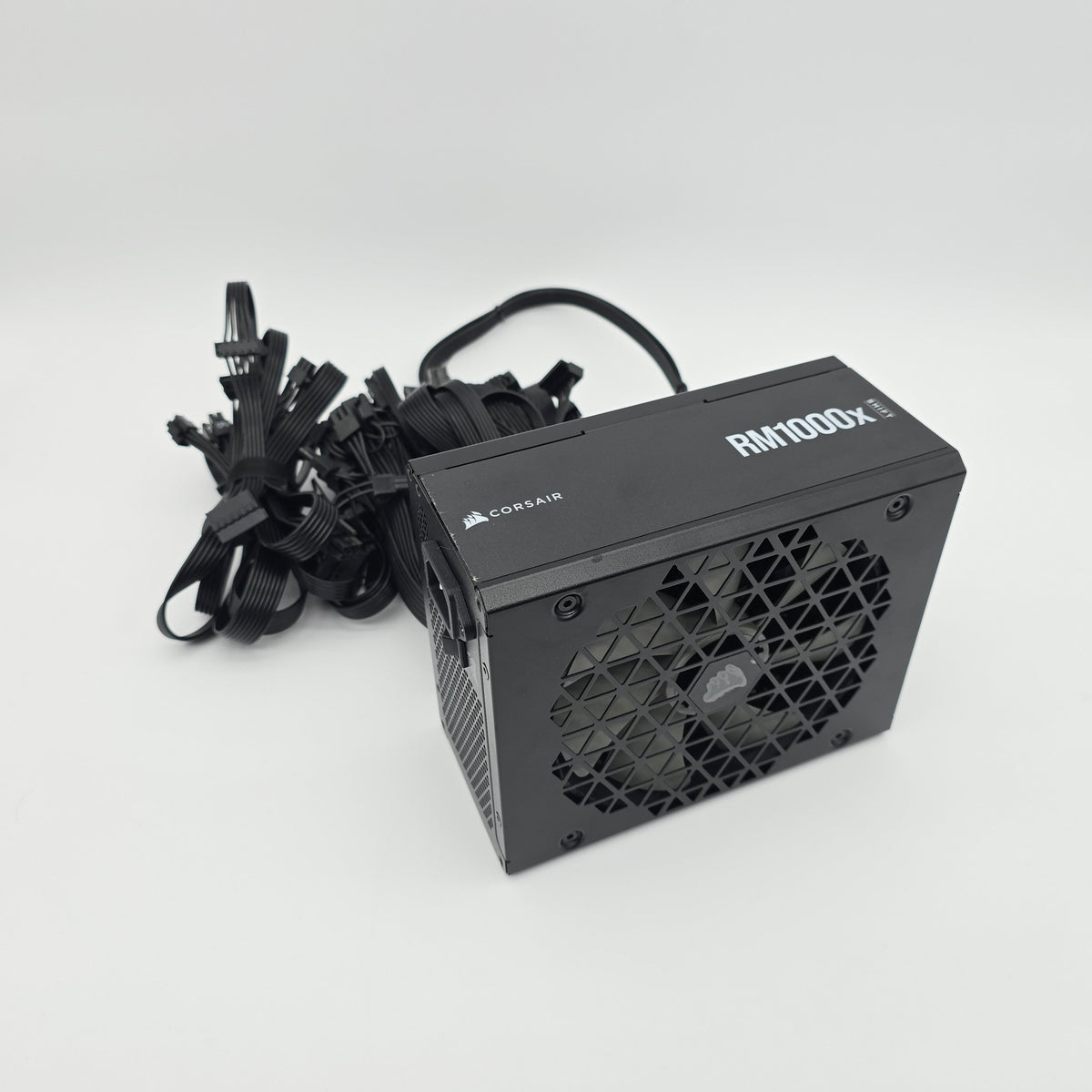 Corsair RM1000x Shift Fully Modular ATX Power Supply, PCIe 5.0, 80+ Gold