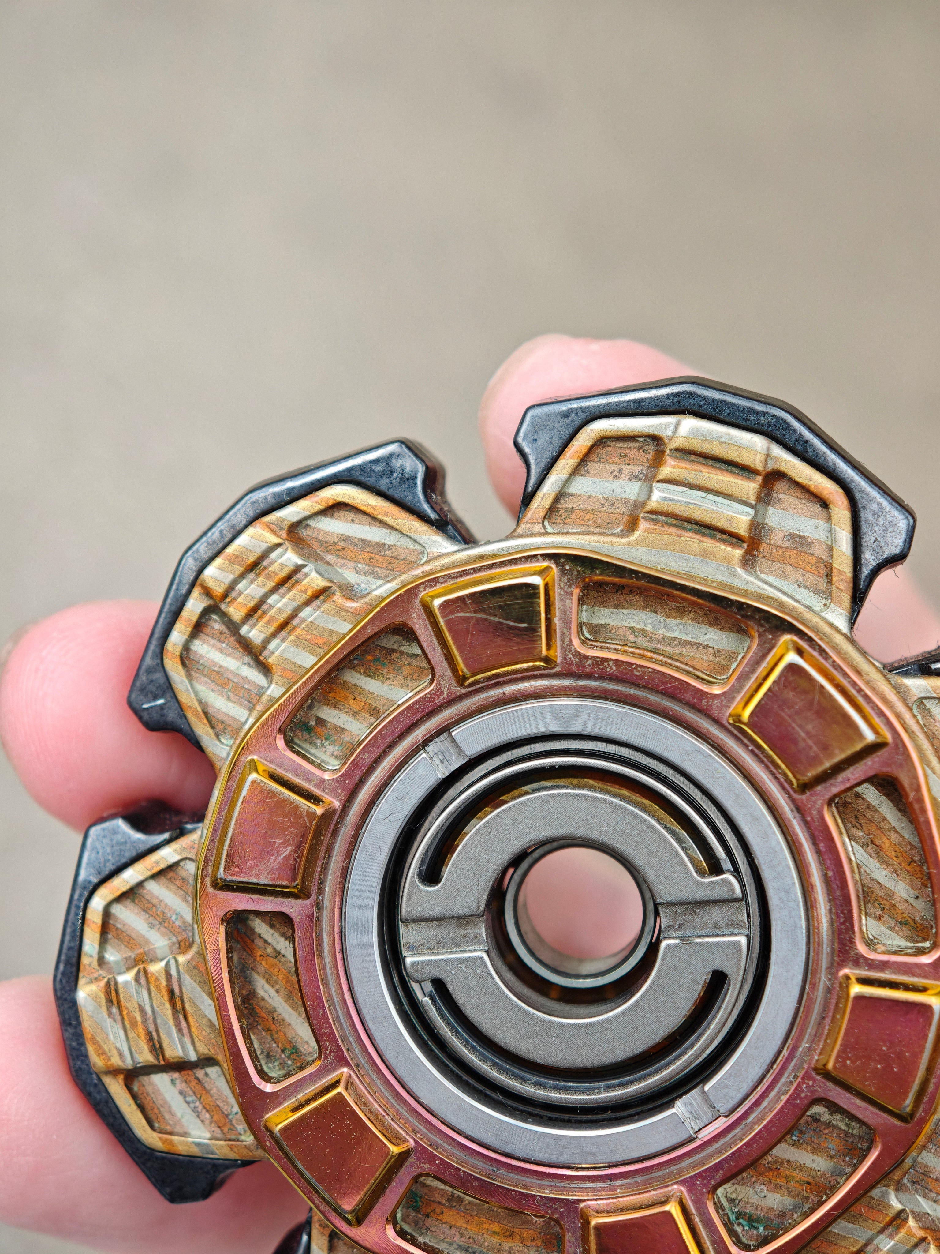 Triple Leaf Ignition Shell Opening Mokume