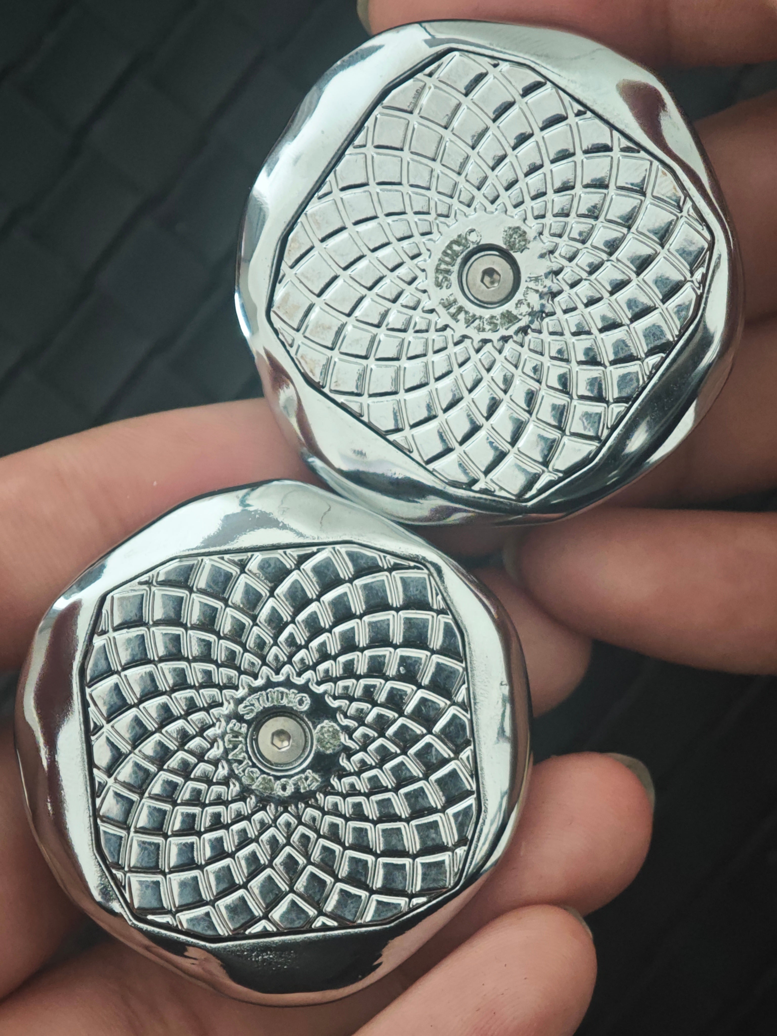 Flowstone Aluminum Polished