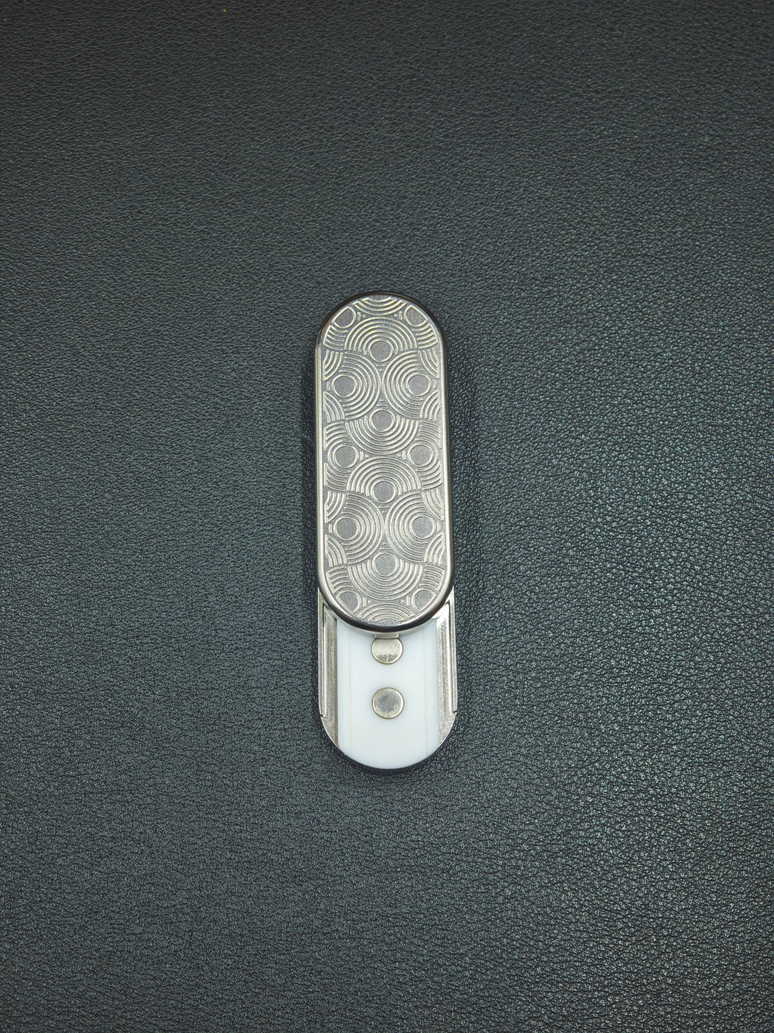 Ming Yin Titanium Stonewashed