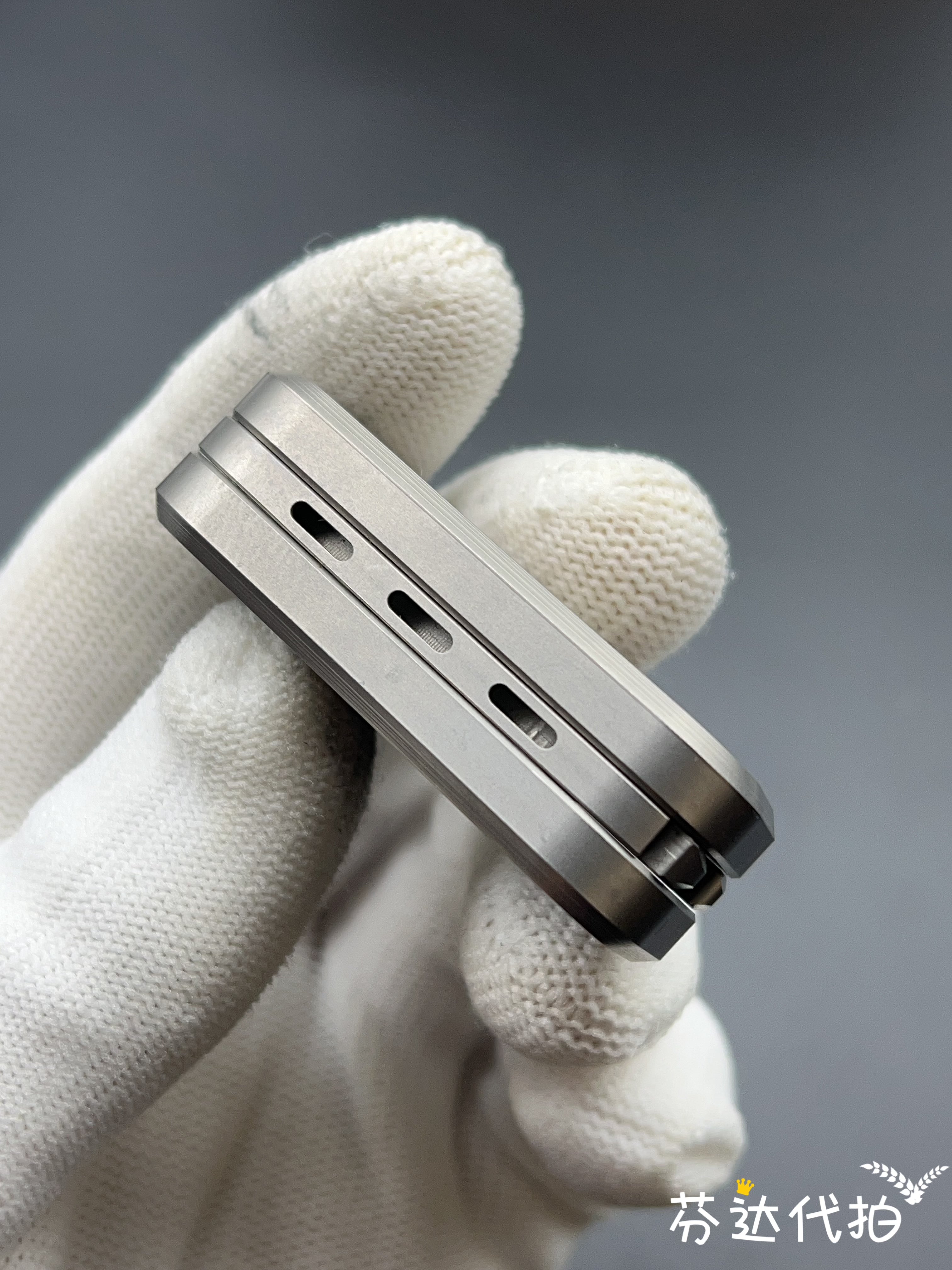 Jingle Titanium