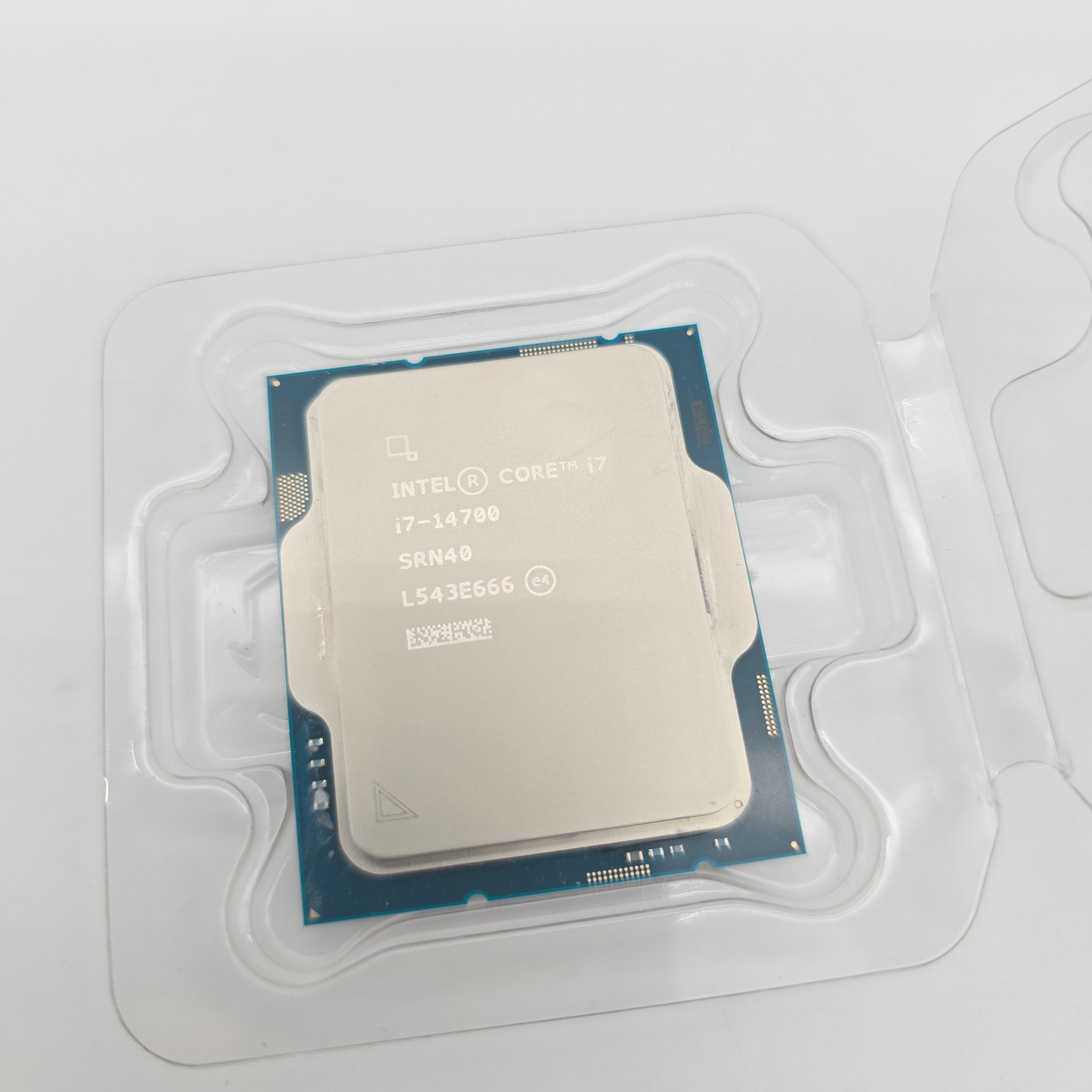 Intel Core i7-14700, Socket LGA 1700, Gaming Desktop Processor CPU