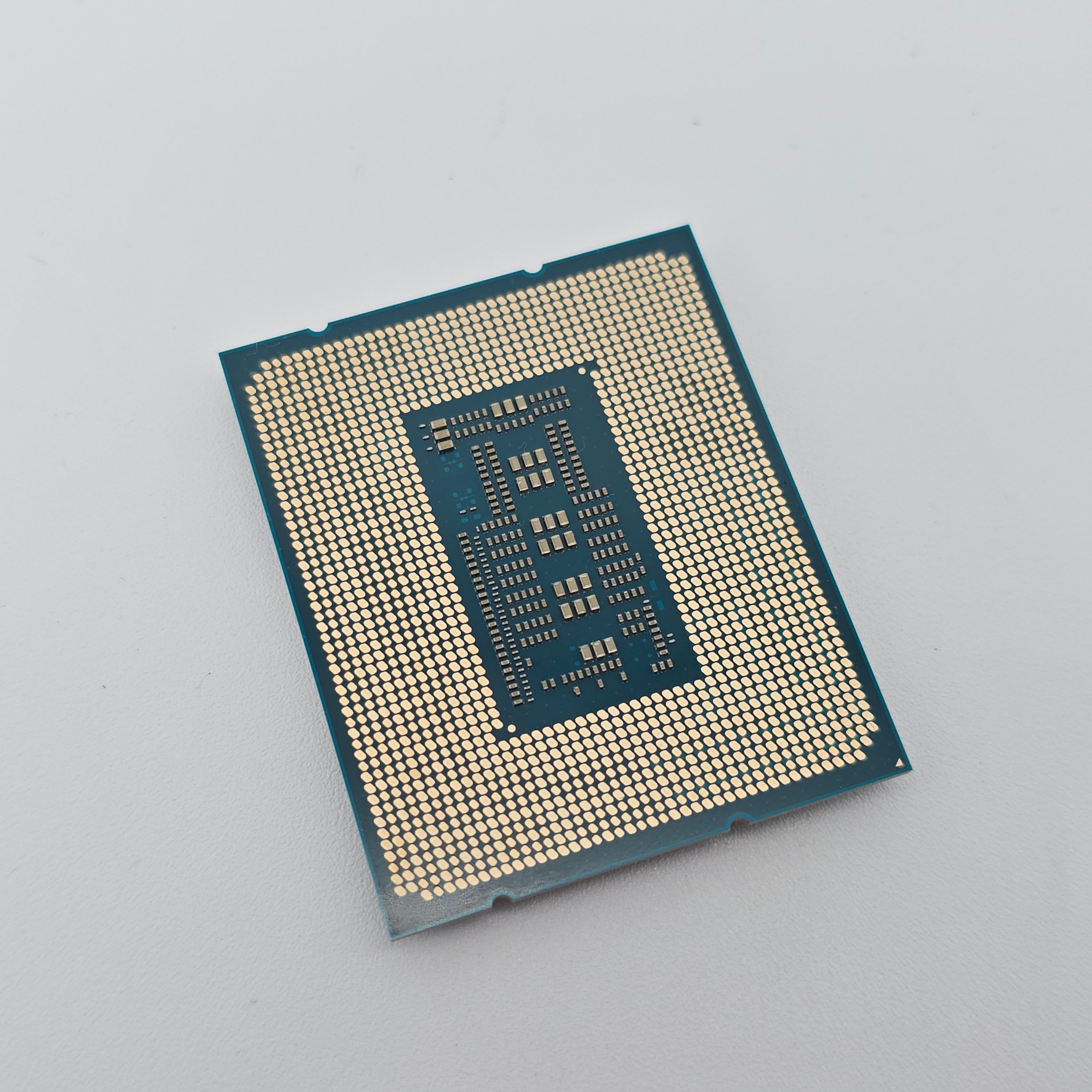 Intel i9-13900K Desktop Processor CPU, 24 Core 5.8GHz w/ Integrated Graphics, Unlocked