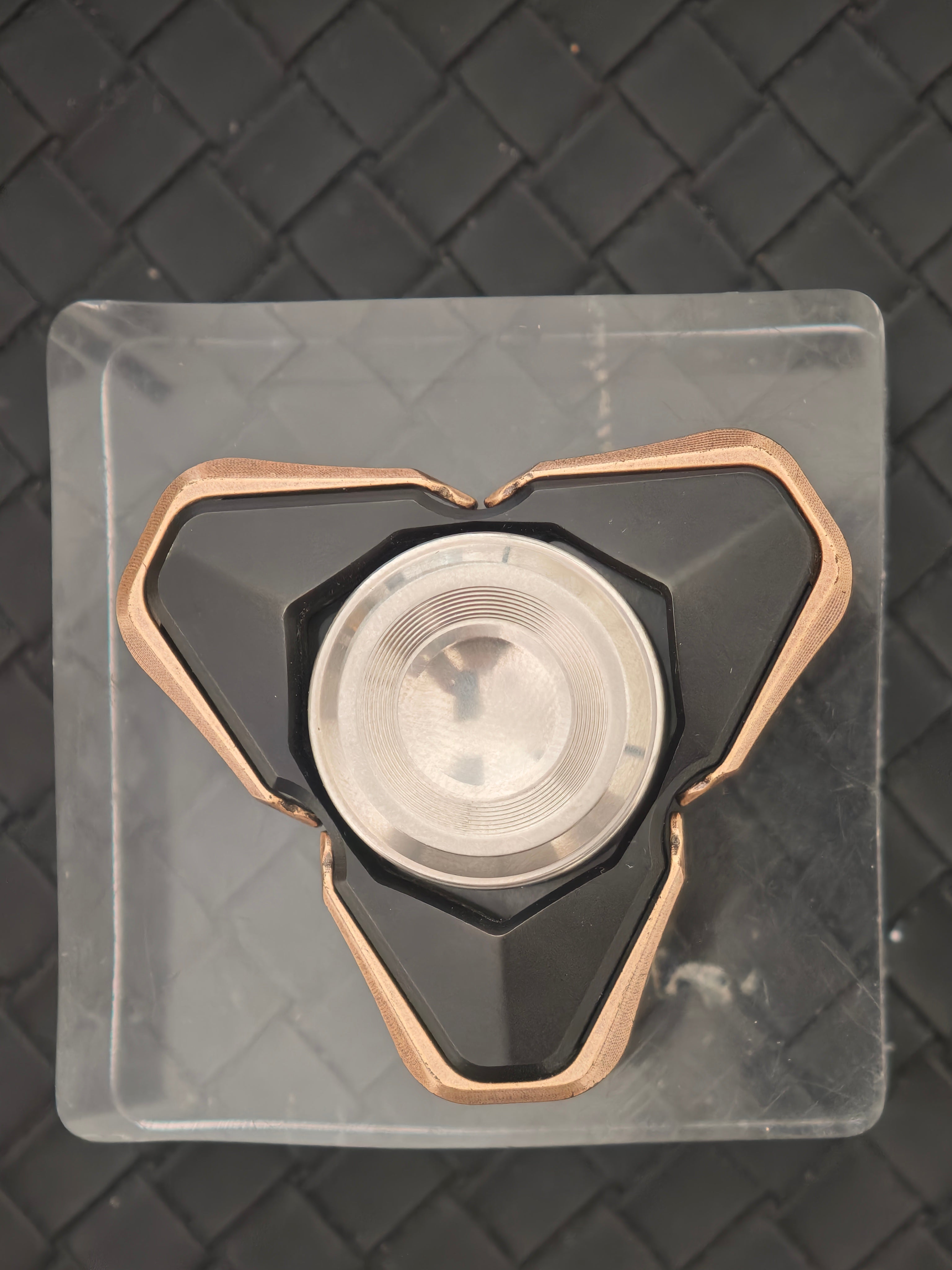 Qs Titanium