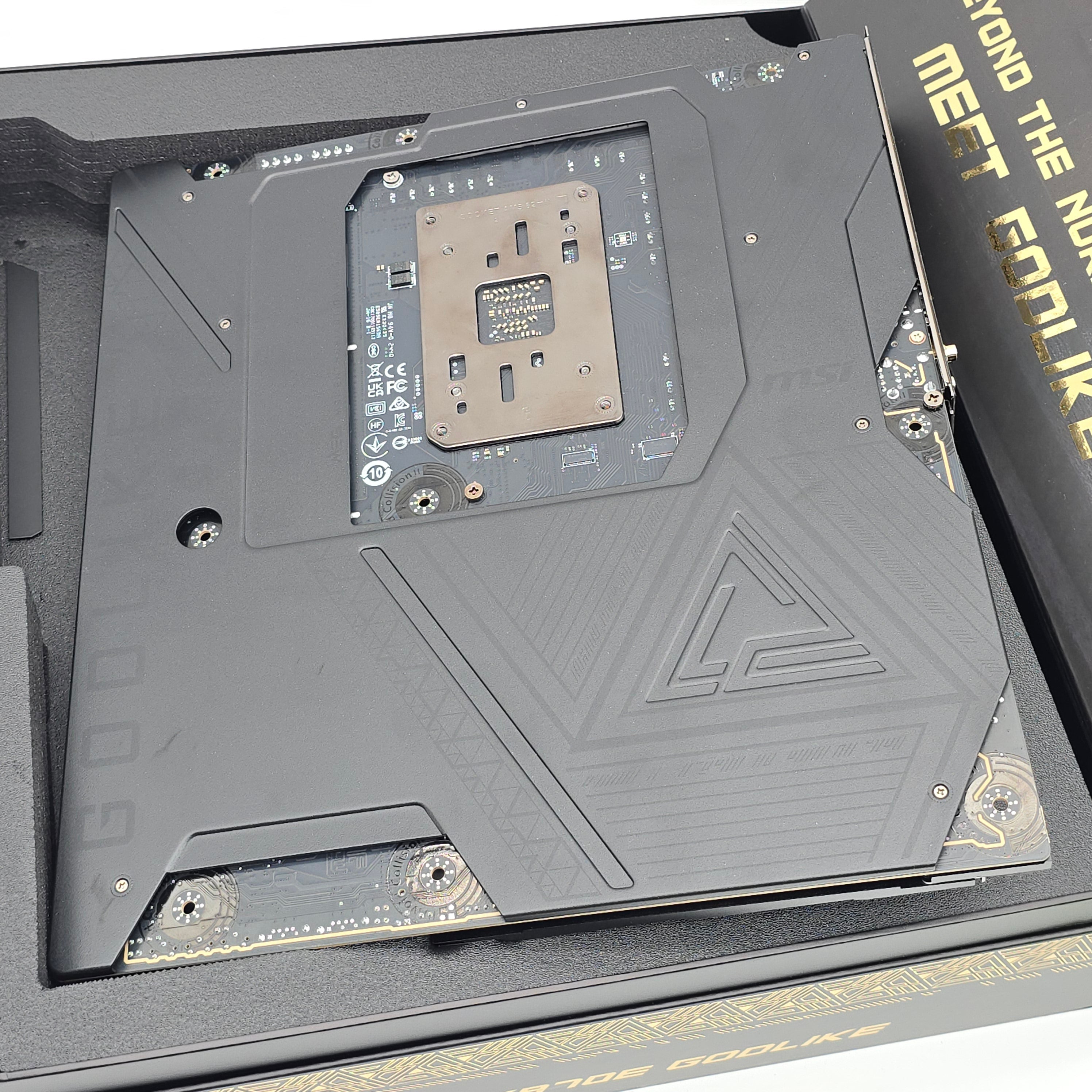 MSI MEG X870E Godlike, Socket AM5, ATX Desktop Gaming Motherboard
