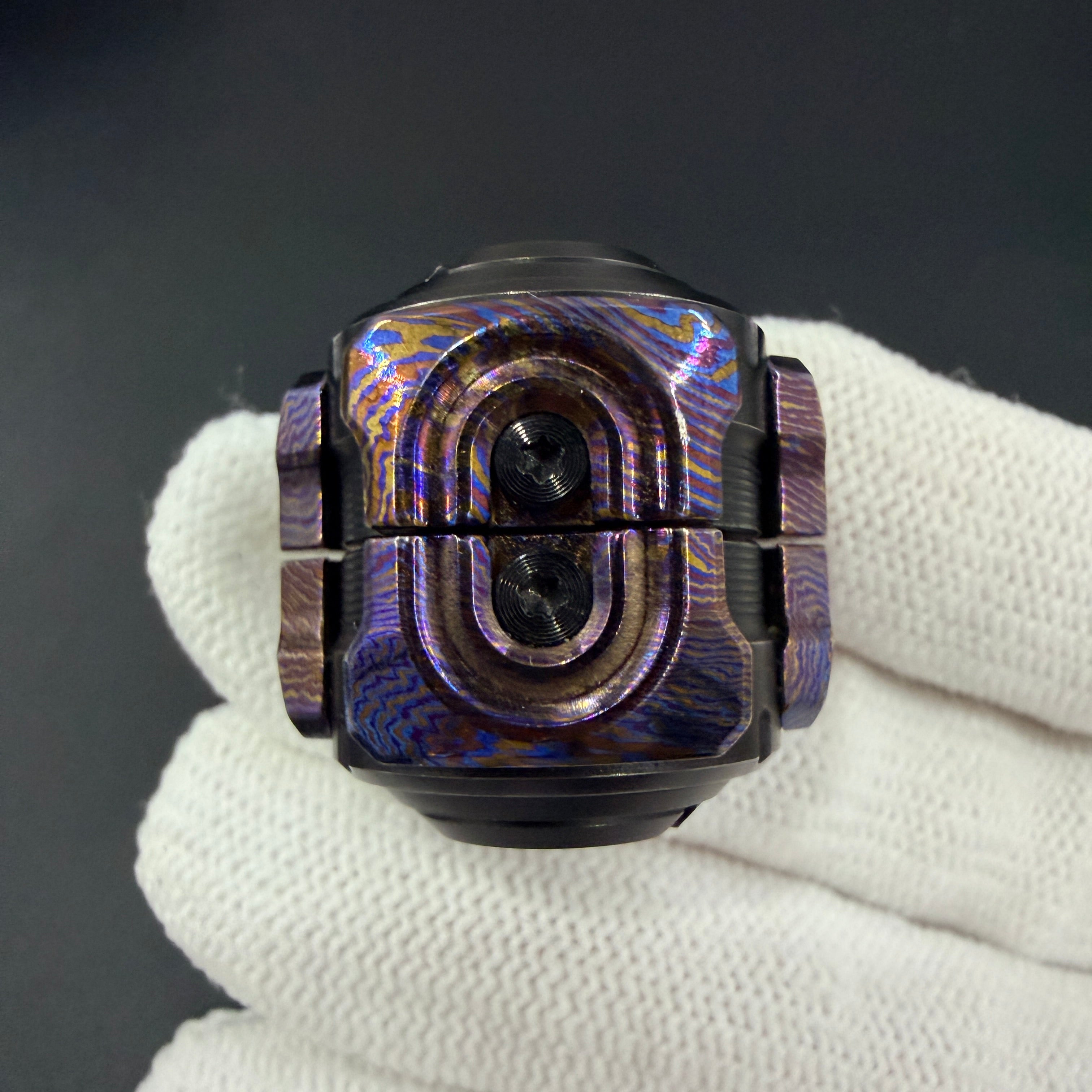 SHAKE Mokuti Titanium