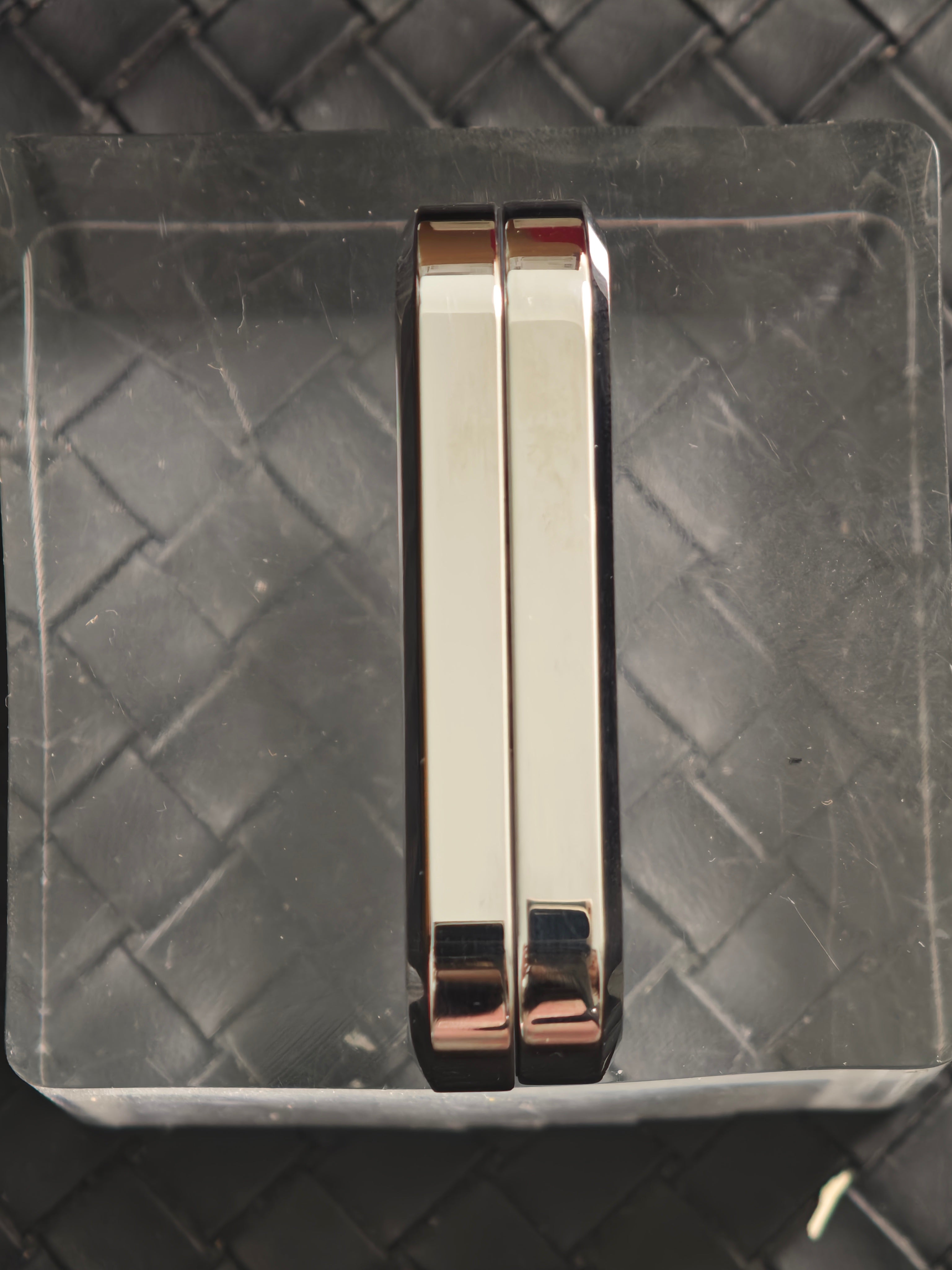 Lucky Draw Titanium Polished