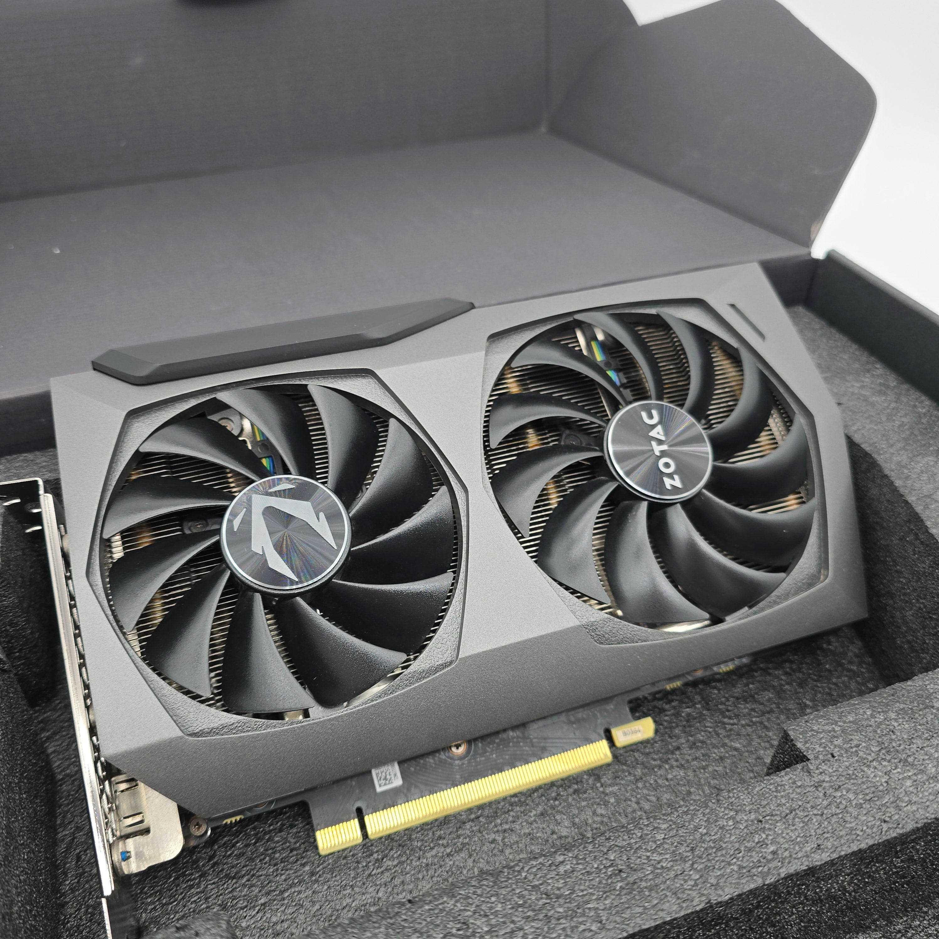 RTX 3070 Zotac Twin Edge OC 8GB, NVIDIA Gaming Graphics Card GPU