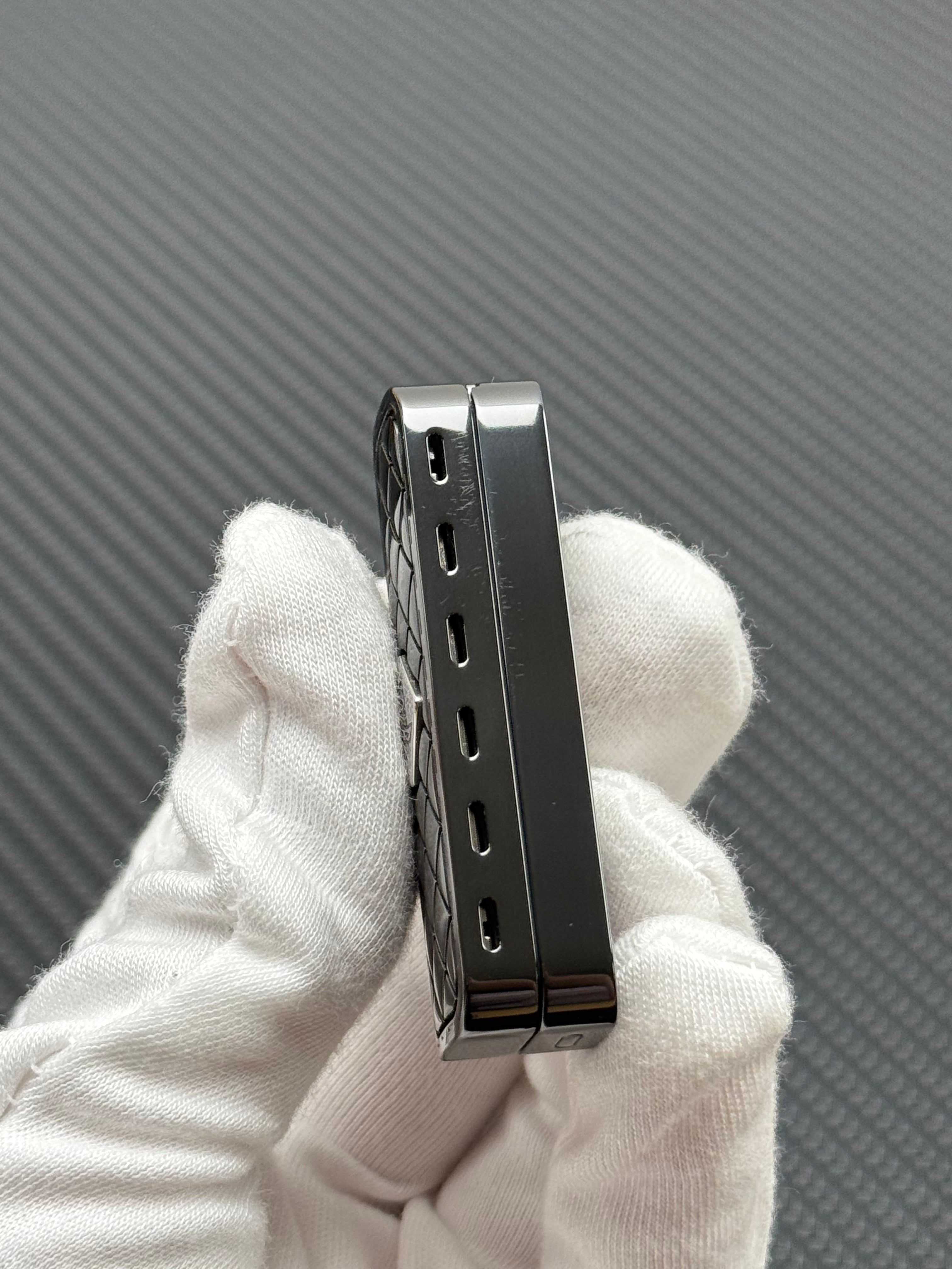 Feng Ling Zirconium Stonewashed Polished