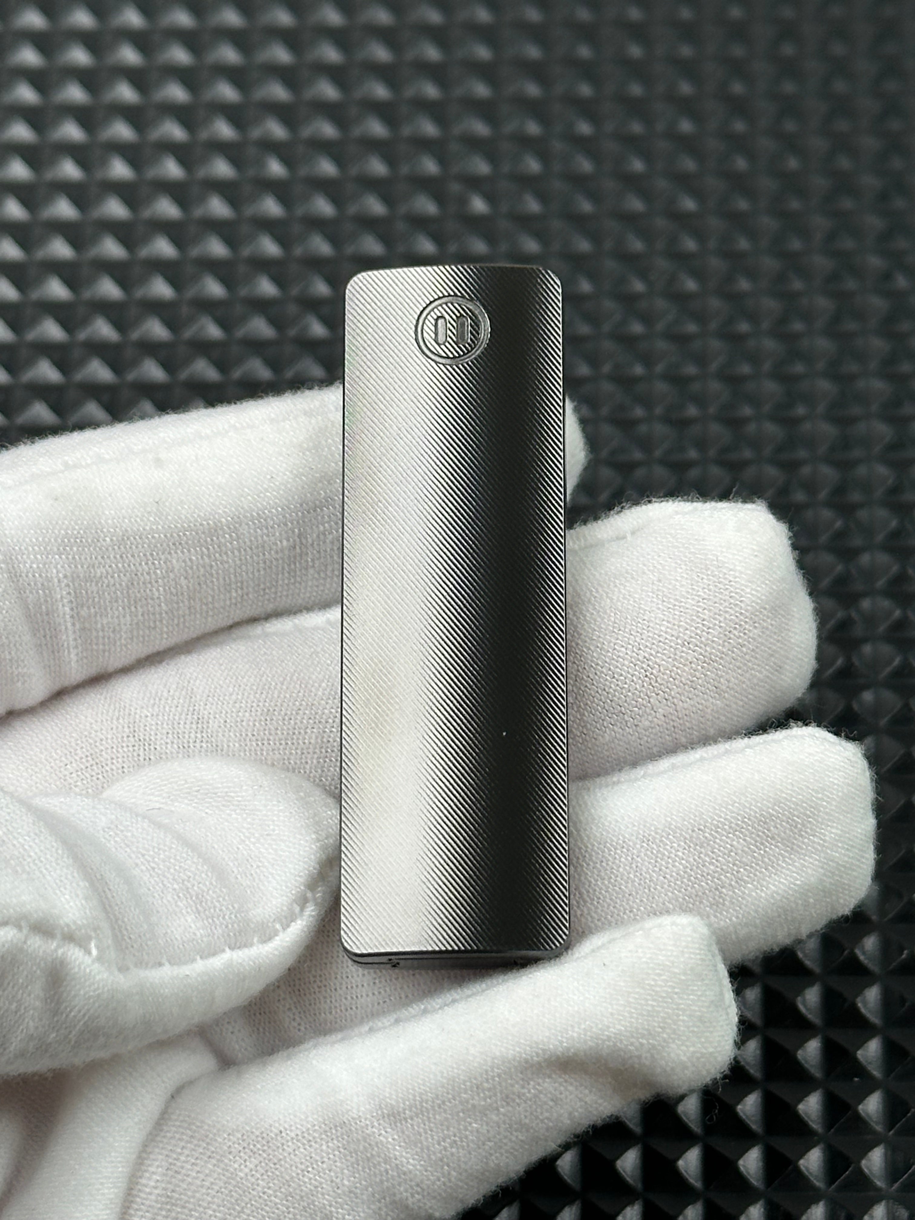 Ji Li 2.0 Zirconium