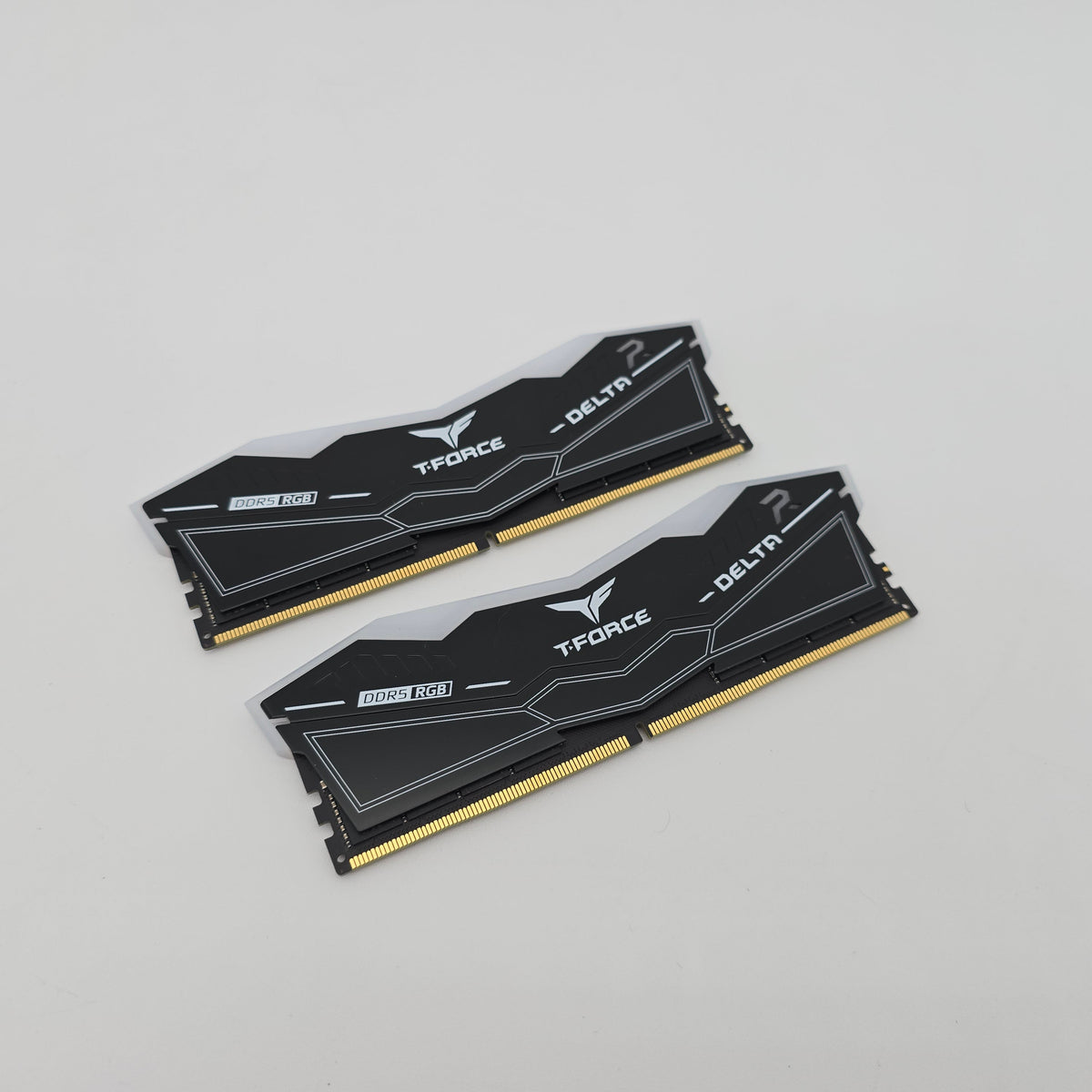 32GB DDR5 Teamgroup TForce Black RAM, 2x16GB, CL38-38-38-78