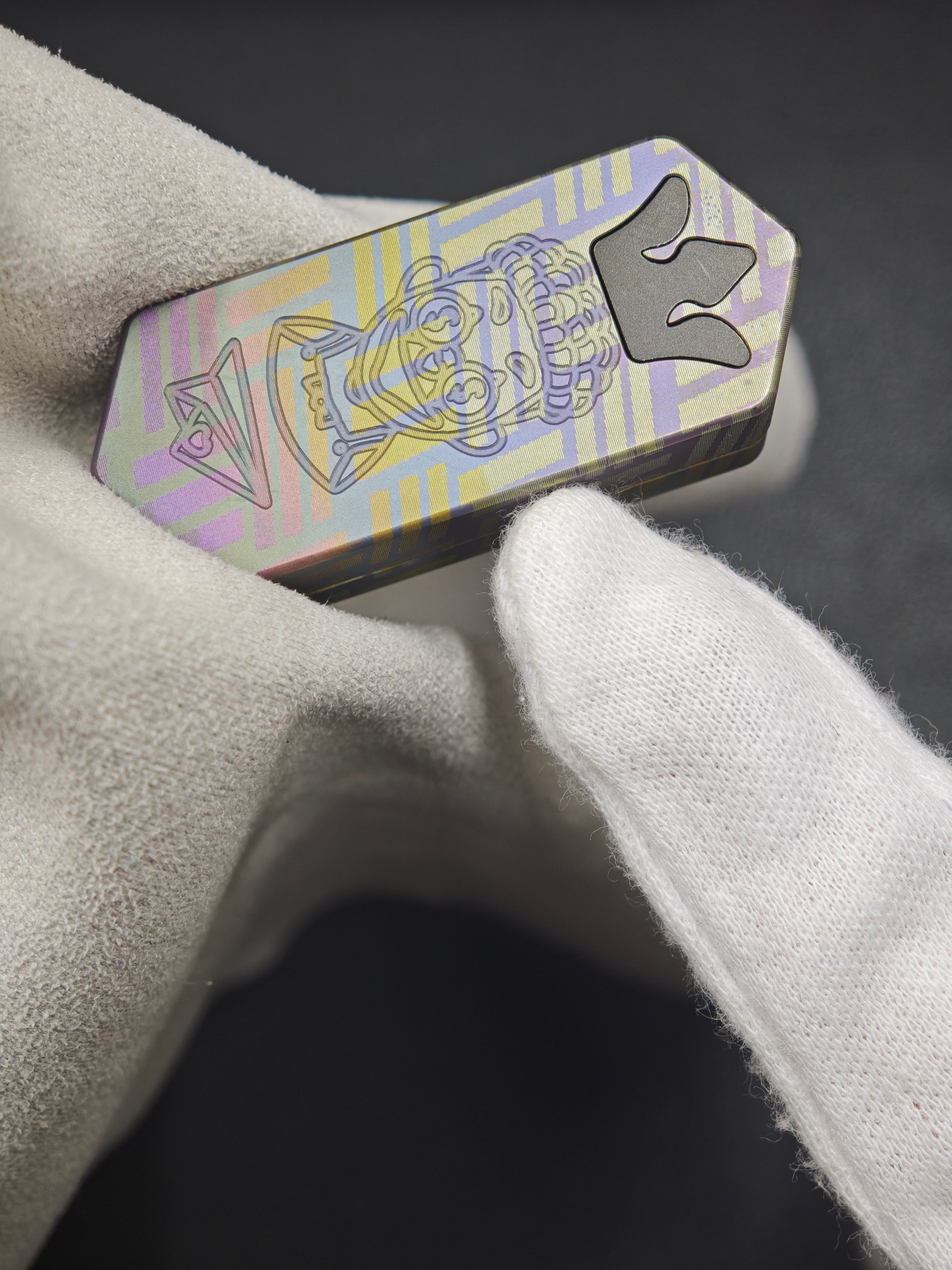 Plane Titanium