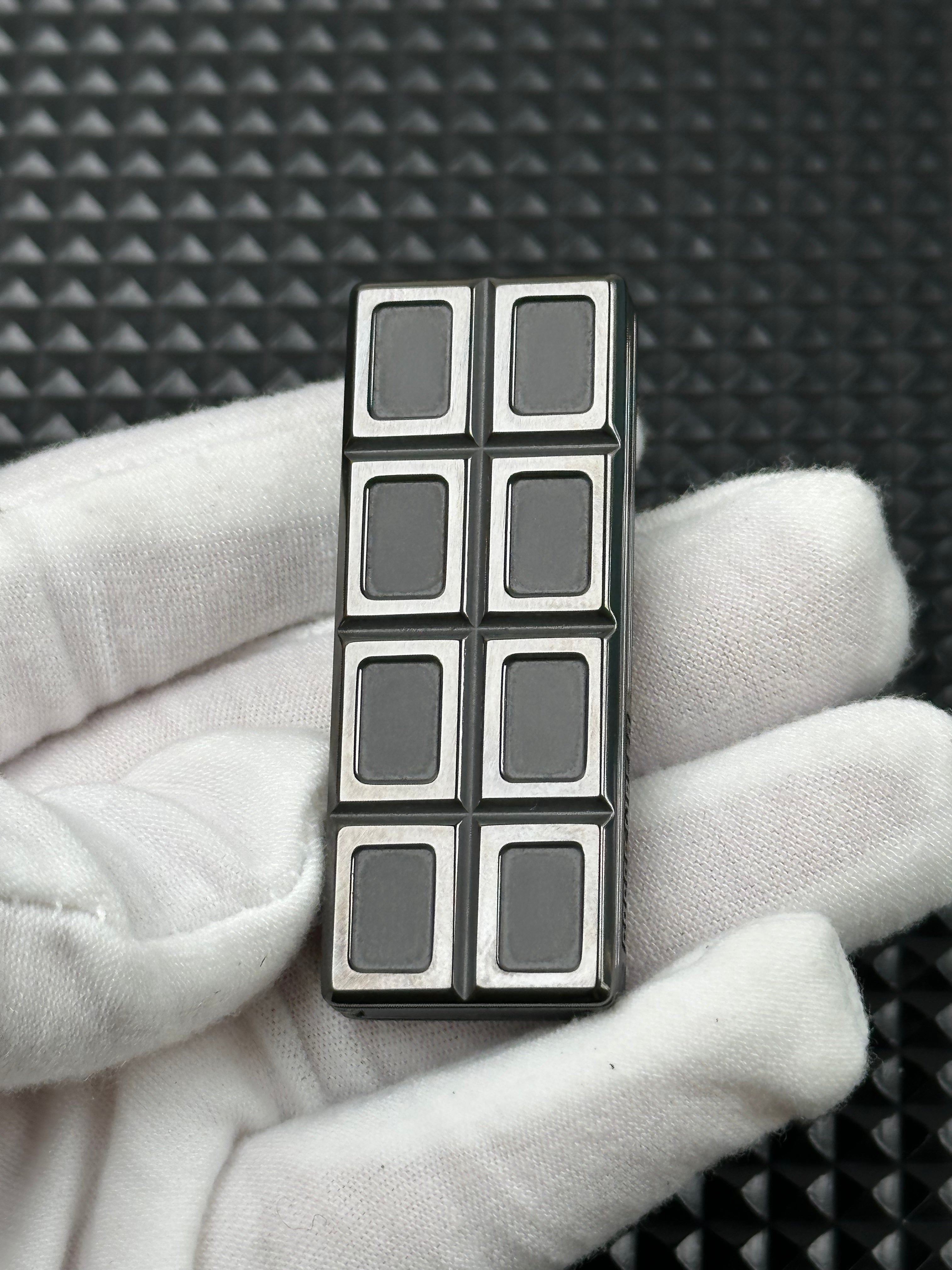 Ultra Thin Wafer Zirconium Polished