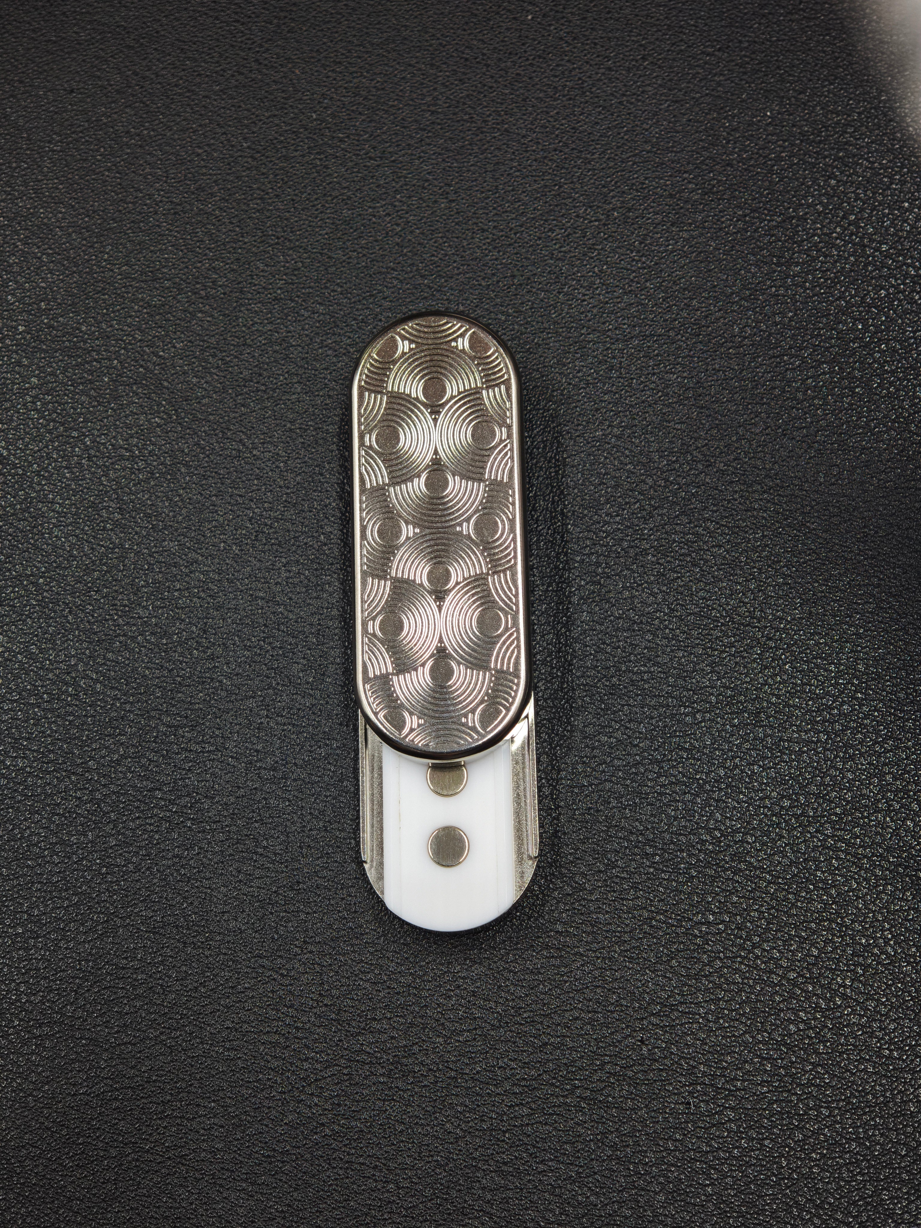 Ming Yin Titanium