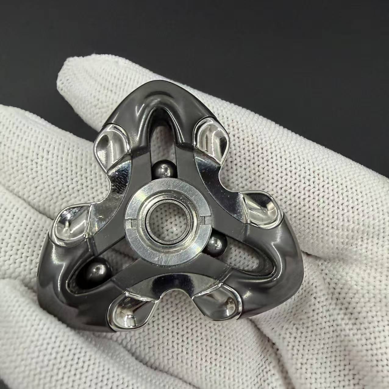 Demon Serpent Zirconium